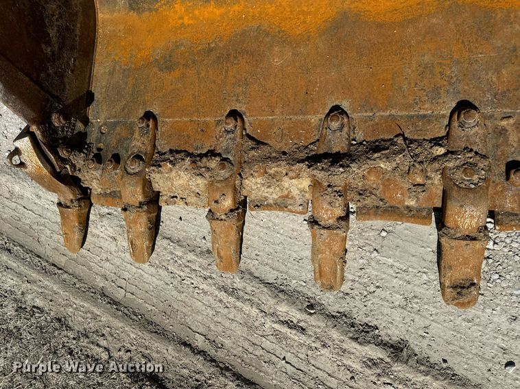 image for item DV1816 2011 Caterpillar 963D track loader