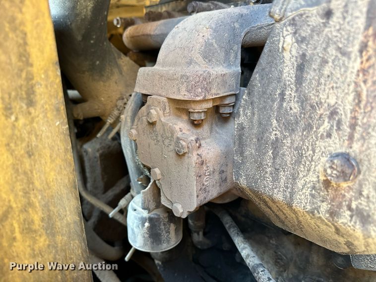 image for item DV1816 2011 Caterpillar 963D track loader