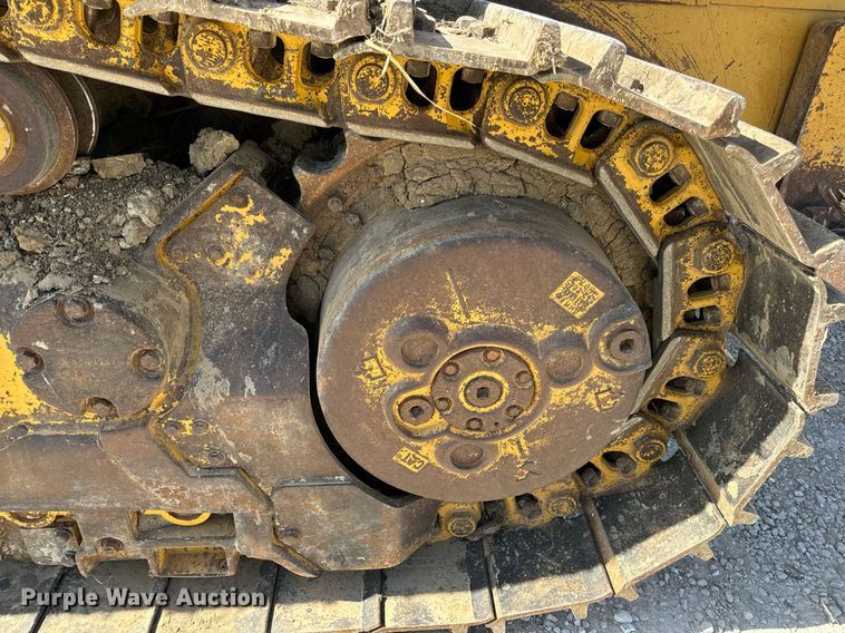 image for item DV1816 2011 Caterpillar 963D track loader