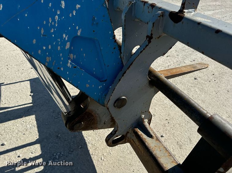 image for item DV1817 2010 Genie GTH-1056 telehandler