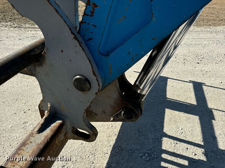 image for item DV1817 2010 Genie GTH-1056 telehandler