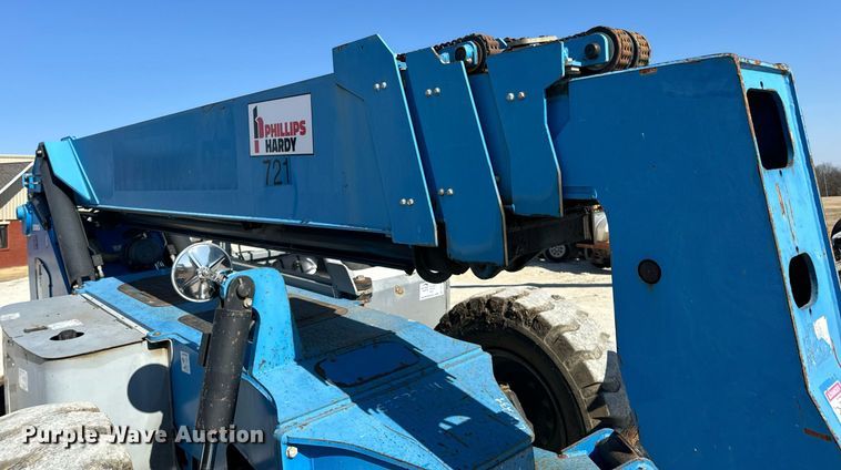 image for item DV1817 2010 Genie GTH-1056 telehandler
