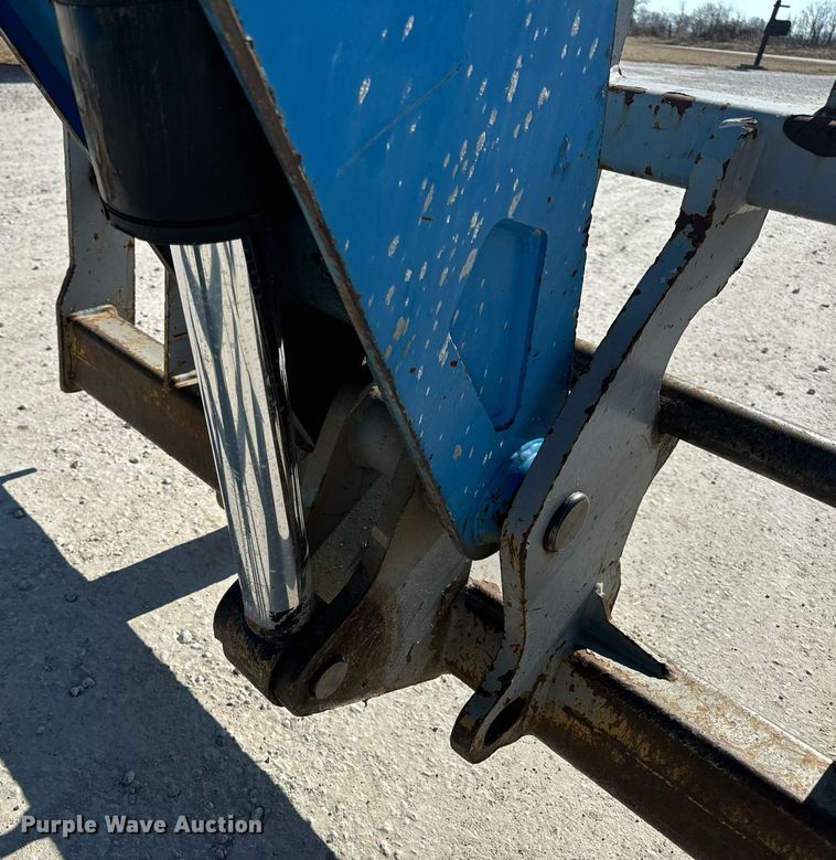 image for item DV1817 2010 Genie GTH-1056 telehandler