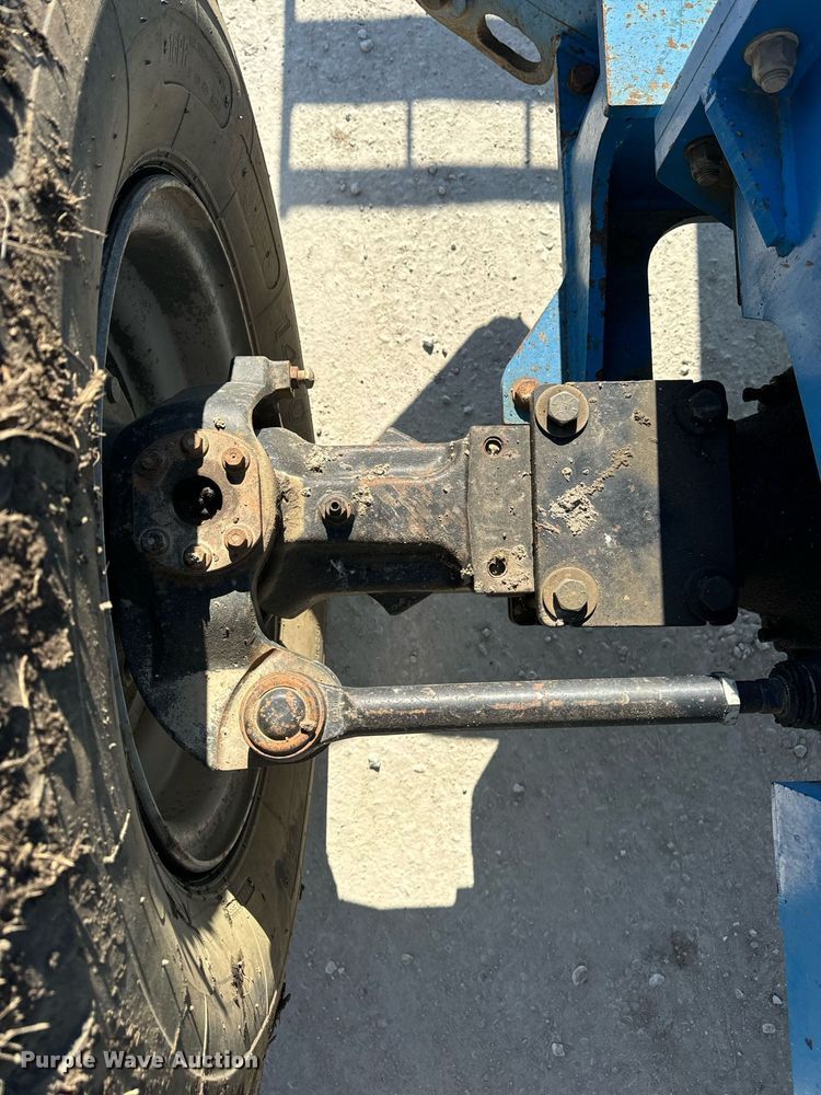 image for item DV1817 2010 Genie GTH-1056 telehandler