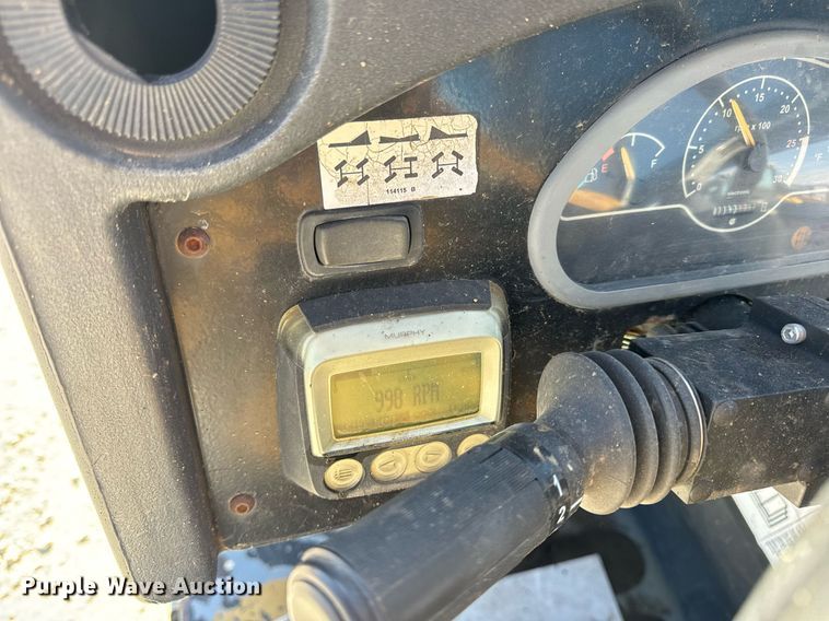 image for item DV1817 2010 Genie GTH-1056 telehandler