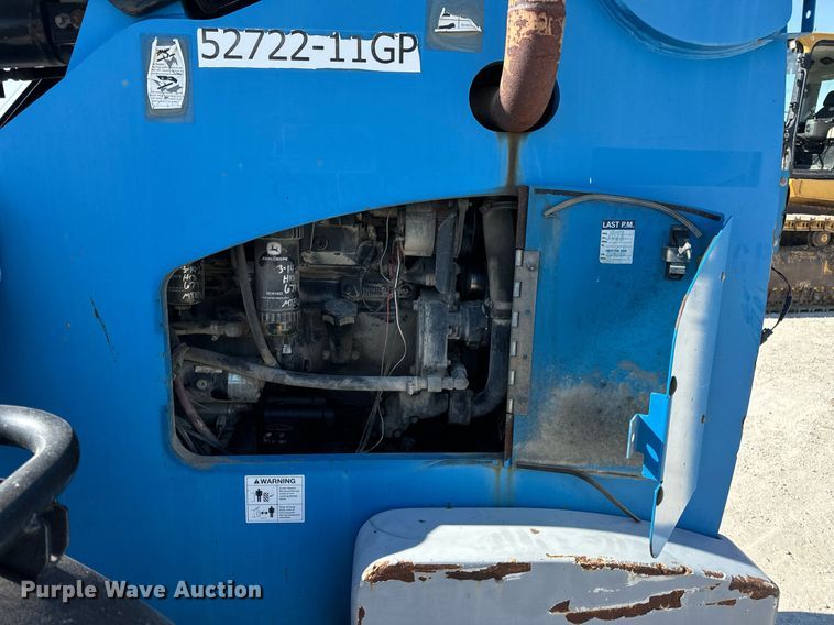 image for item DV1817 2010 Genie GTH-1056 telehandler