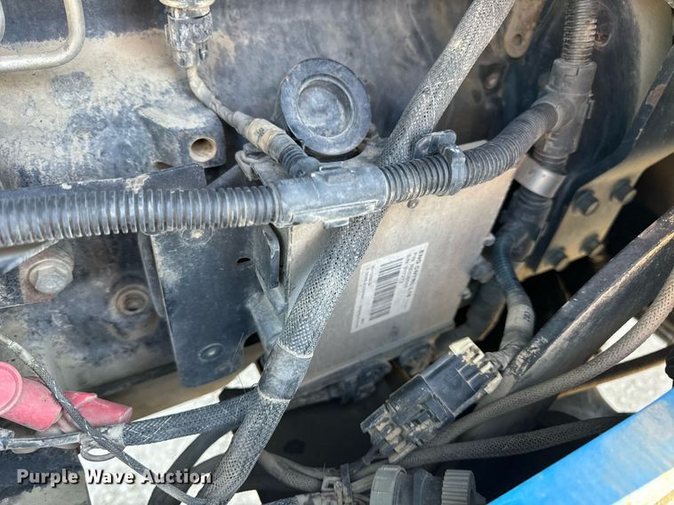 image for item DV1817 2010 Genie GTH-1056 telehandler