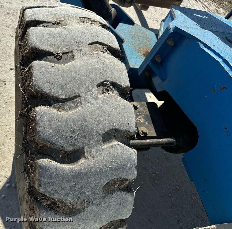 image for item DV1817 2010 Genie GTH-1056 telehandler