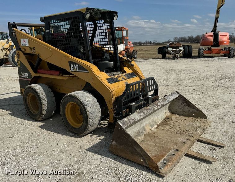 image for item DV1820 2006 Caterpillar 262B skid steer loader