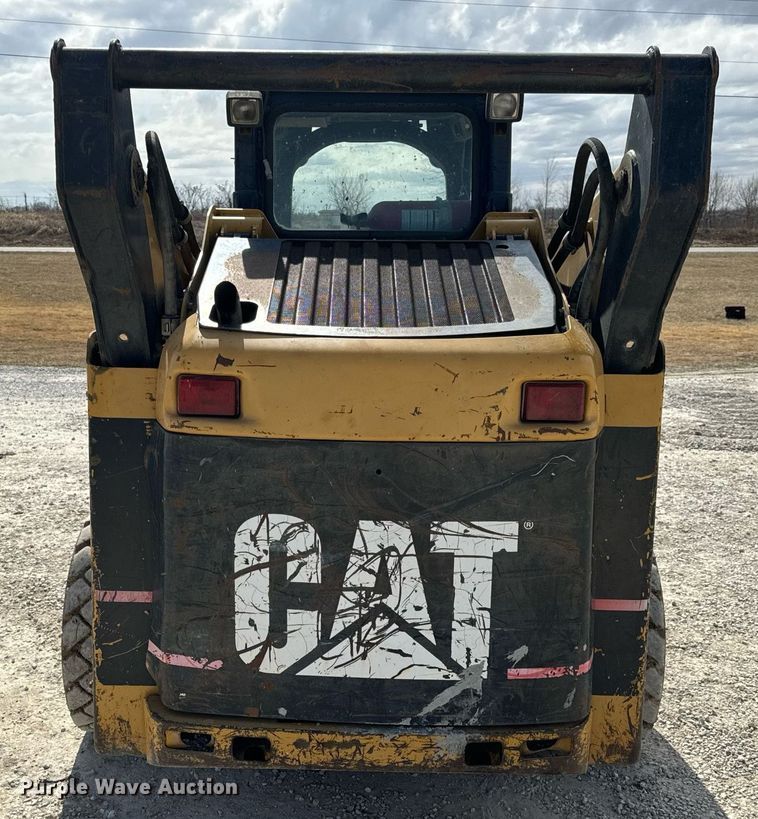 image for item DV1820 2006 Caterpillar 262B skid steer loader