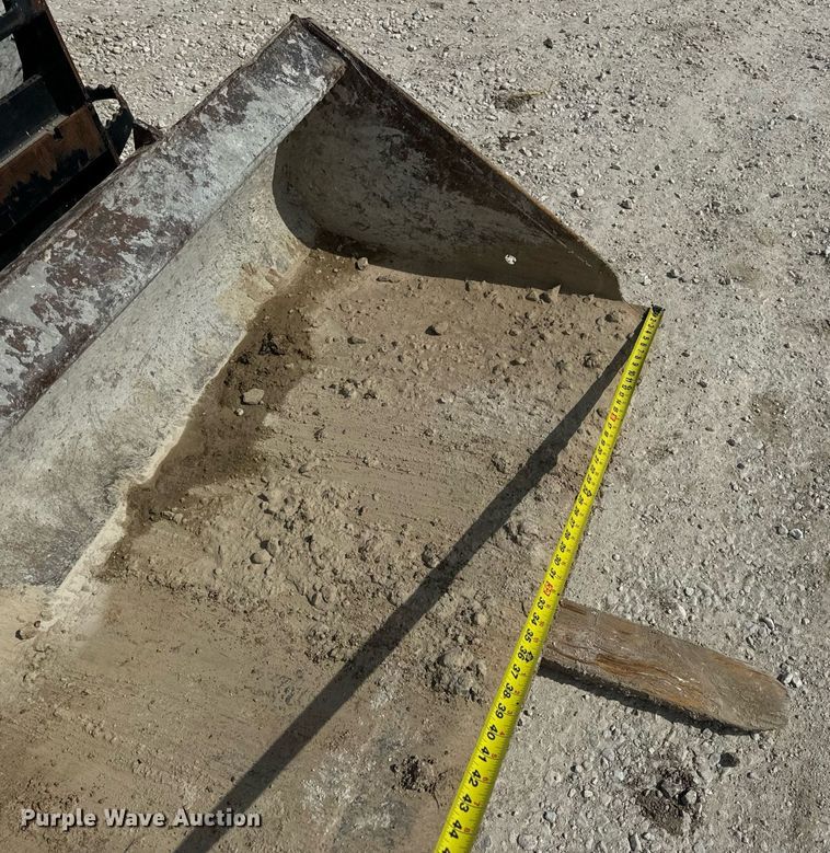 image for item DV1820 2006 Caterpillar 262B skid steer loader