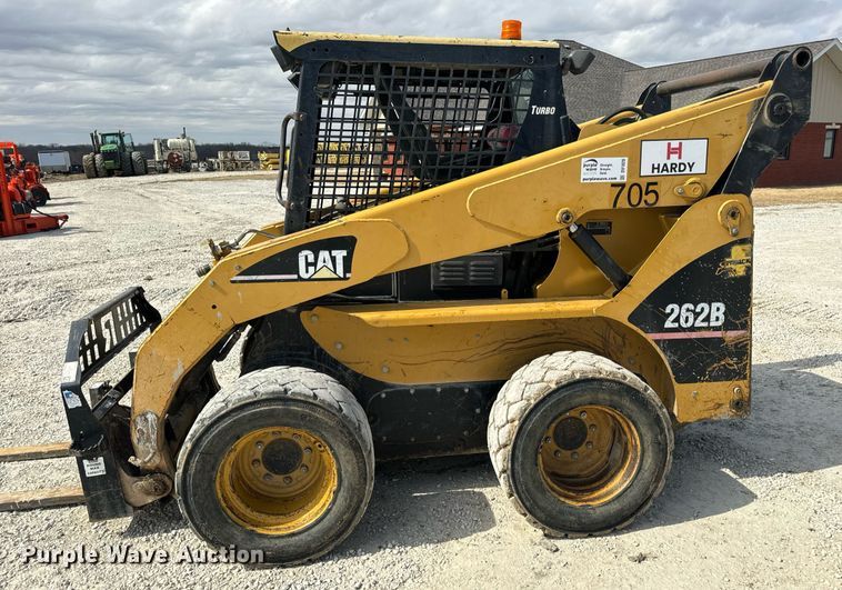 image for item DV1820 2006 Caterpillar 262B skid steer loader