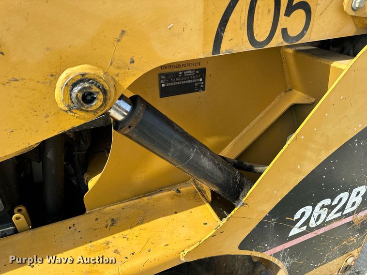 image for item DV1820 2006 Caterpillar 262B skid steer loader