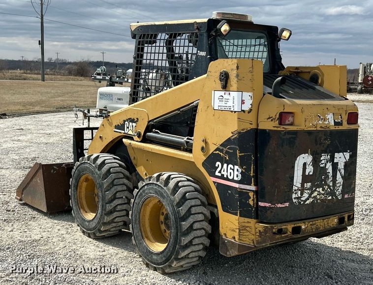 image for item DV1821 2005 Caterpillar 246B skid steer loader
