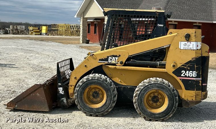 image for item DV1821 2005 Caterpillar 246B skid steer loader