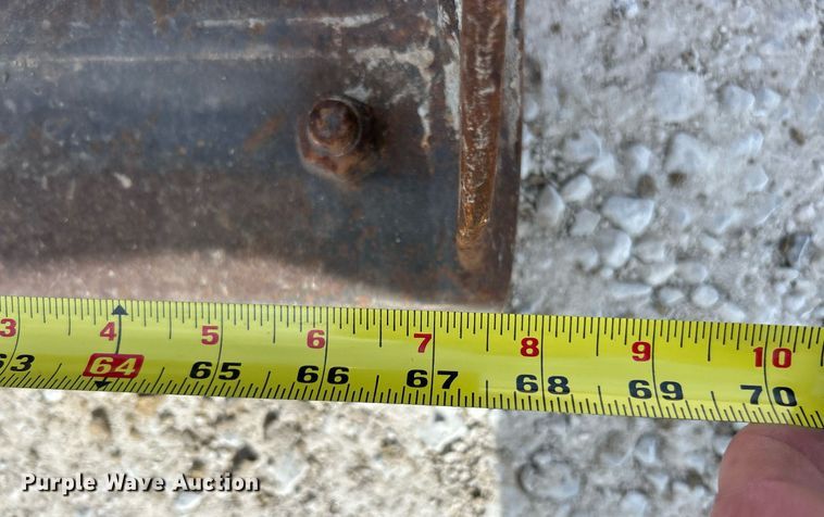 image for item DV1821 2005 Caterpillar 246B skid steer loader