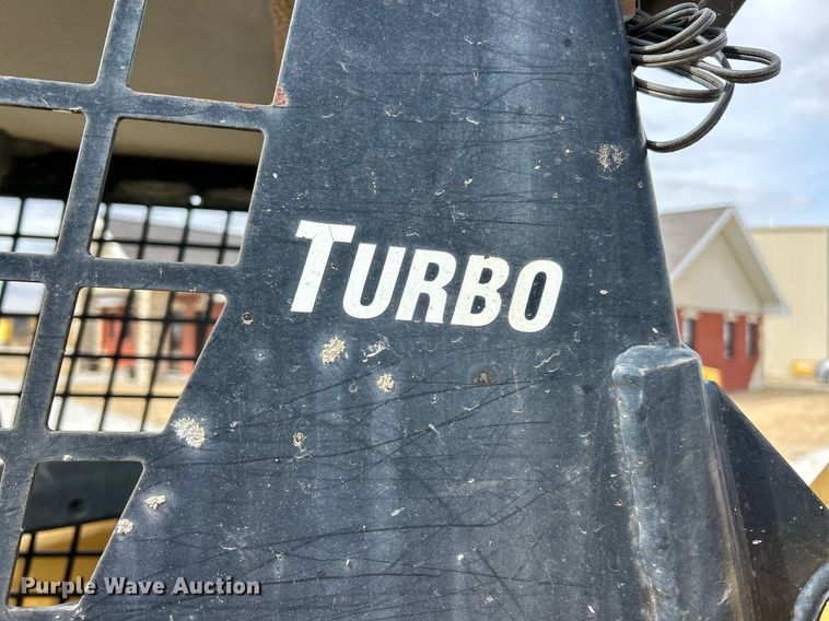 image for item DV1821 2005 Caterpillar 246B skid steer loader