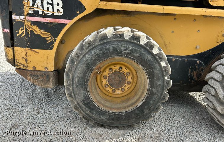 image for item DV1821 2005 Caterpillar 246B skid steer loader