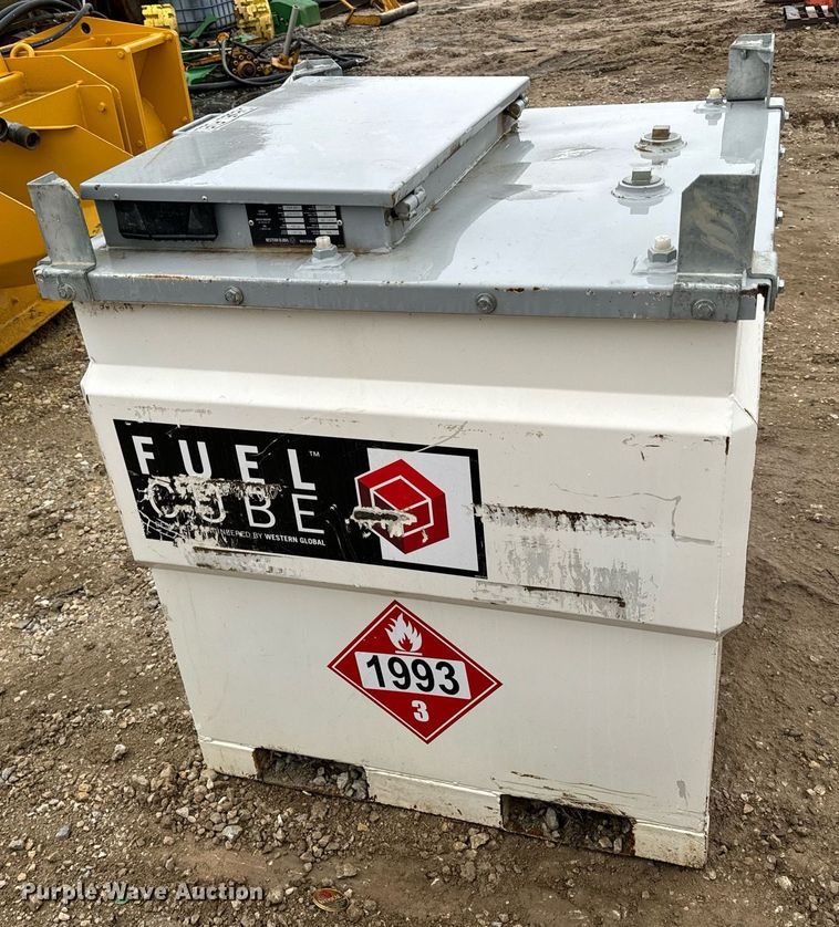 image for item DV1825 2022 Western Global FCP250 Fuel Cube transfer tank