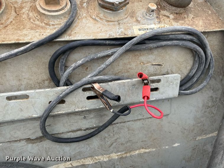 image for item DV1825 2022 Western Global FCP250 Fuel Cube transfer tank