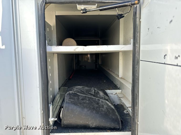 image for item DV1853 2011 Kenworth T370 digger derrick truck