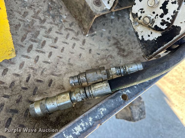 image for item DV1853 2011 Kenworth T370 digger derrick truck