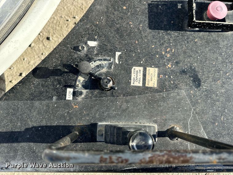 image for item DV1853 2011 Kenworth T370 digger derrick truck