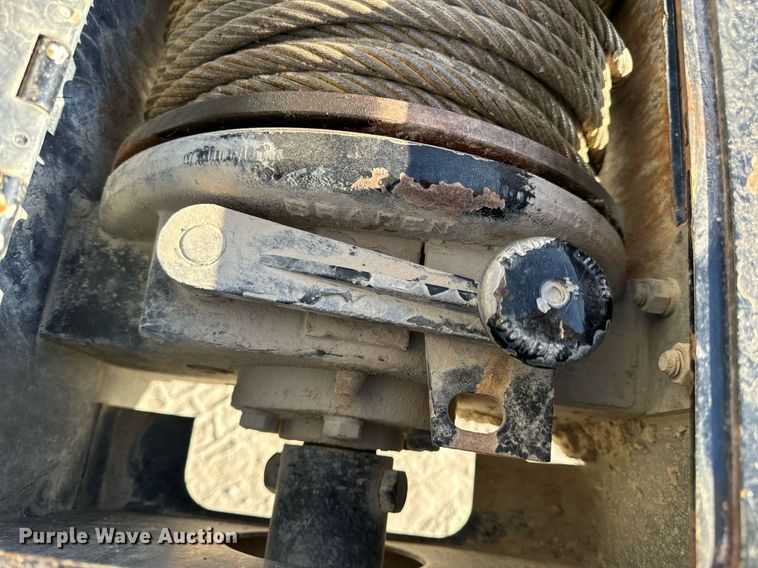 image for item DV1853 2011 Kenworth T370 digger derrick truck