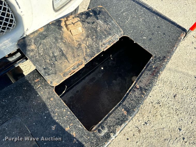 image for item DV1853 2011 Kenworth T370 digger derrick truck