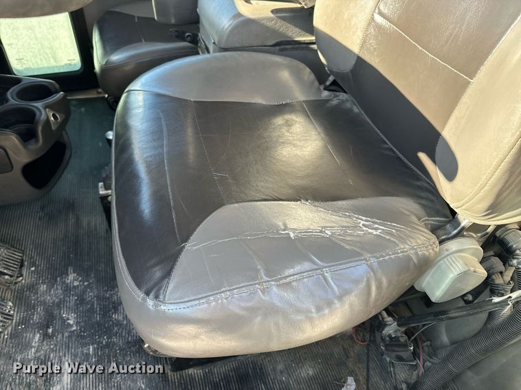 image for item DV1853 2011 Kenworth T370 digger derrick truck