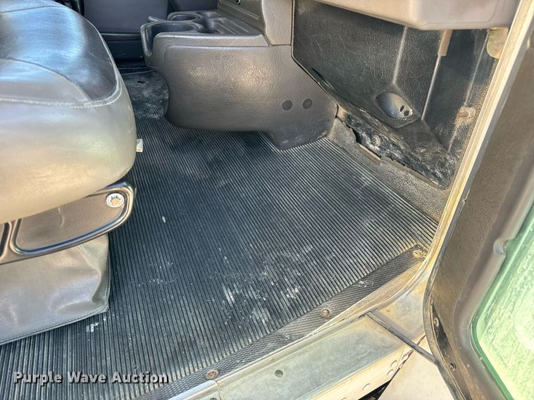 image for item DV1853 2011 Kenworth T370 digger derrick truck