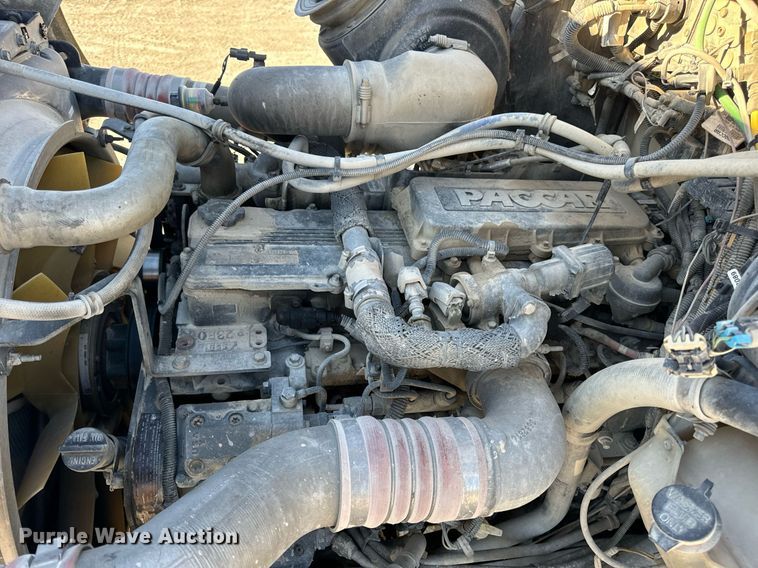 image for item DV1853 2011 Kenworth T370 digger derrick truck