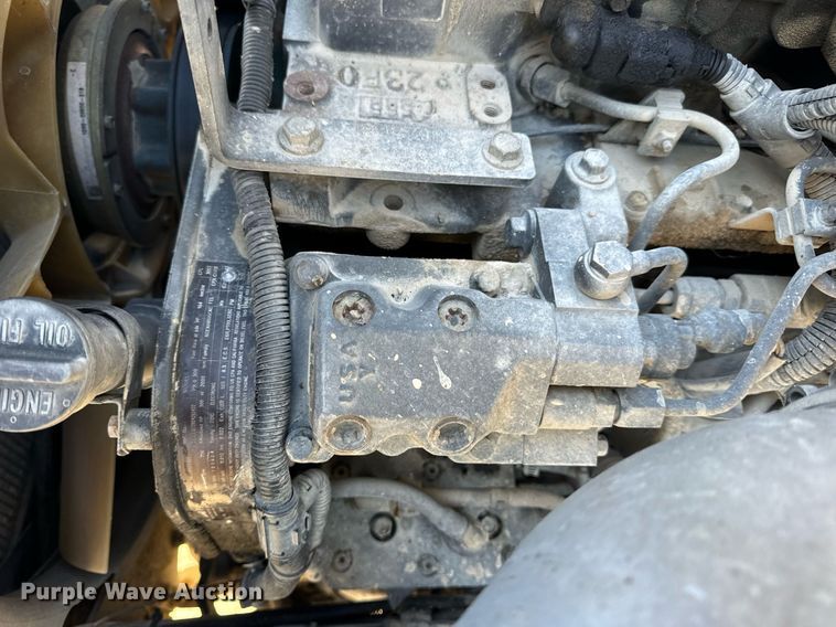 image for item DV1853 2011 Kenworth T370 digger derrick truck