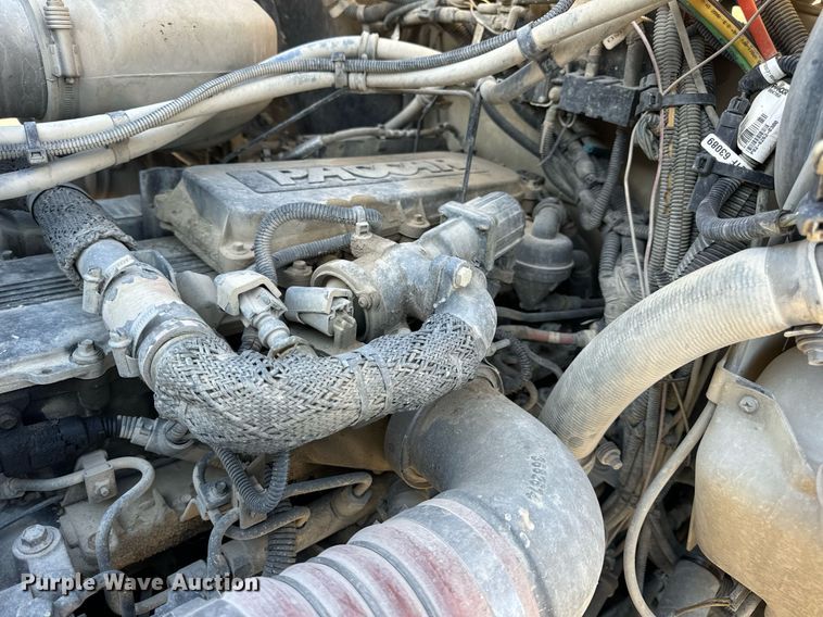 image for item DV1853 2011 Kenworth T370 digger derrick truck