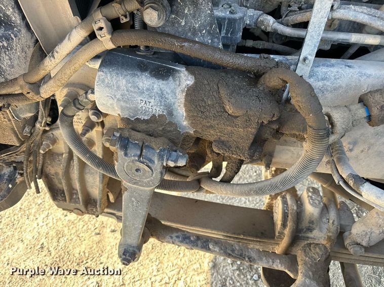 image for item DV1853 2011 Kenworth T370 digger derrick truck