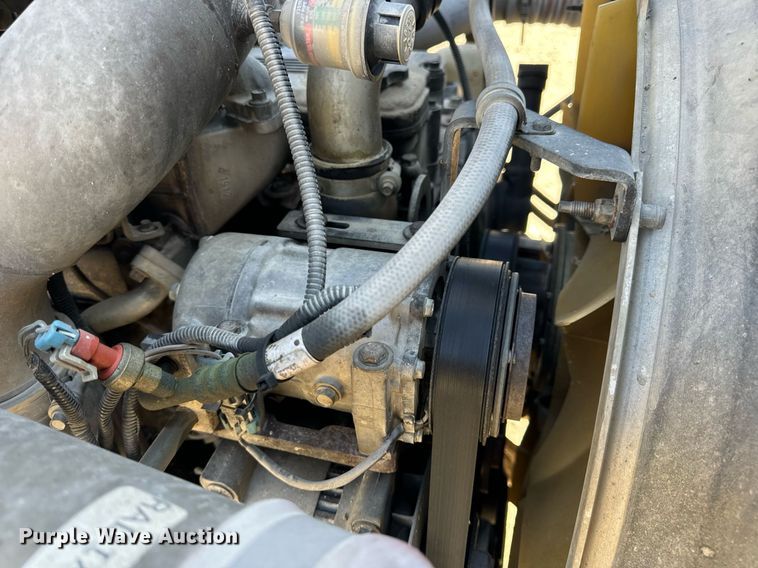 image for item DV1853 2011 Kenworth T370 digger derrick truck