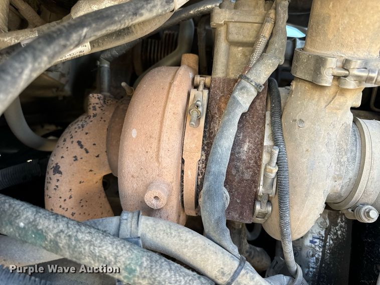 image for item DV1853 2011 Kenworth T370 digger derrick truck