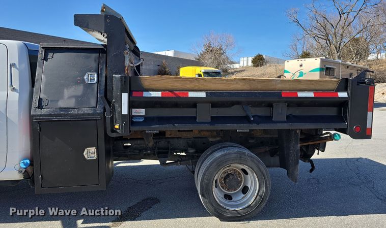 image for item DW3210 2012 Dodge Ram 5500HD dump truck