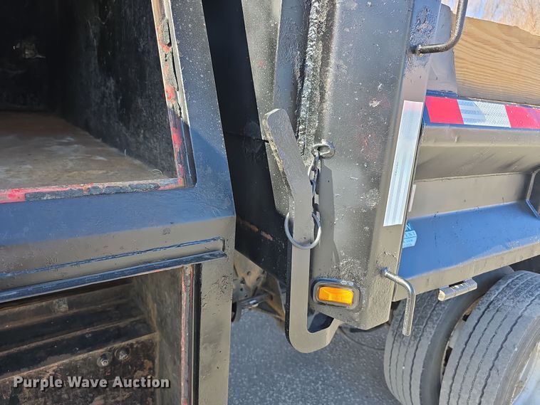 image for item DW3210 2012 Dodge Ram 5500HD dump truck