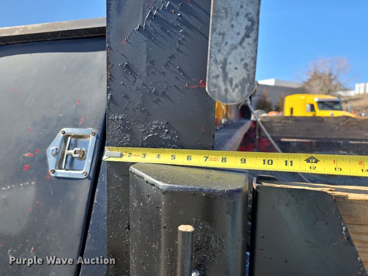 image for item DW3210 2012 Dodge Ram 5500HD dump truck