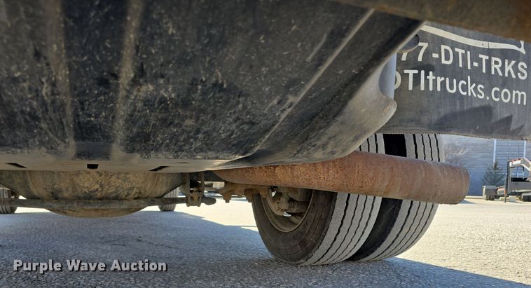 image for item DW3210 2012 Dodge Ram 5500HD dump truck