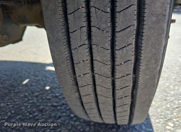 image for item DW3210 2012 Dodge Ram 5500HD dump truck