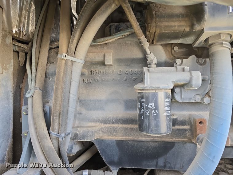 image for item DW3215 2004 Elgin Pelican Series P street sweeper truck