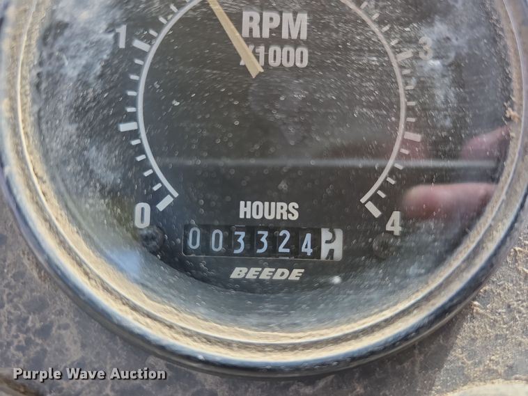 image for item DW3215 2004 Elgin Pelican Series P street sweeper truck