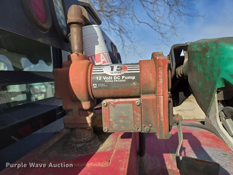 image for item DW3267 2017 Ford F450 Super Duty XL flatbed truck