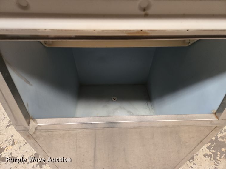 image for item DW8544 Restaurant equipment