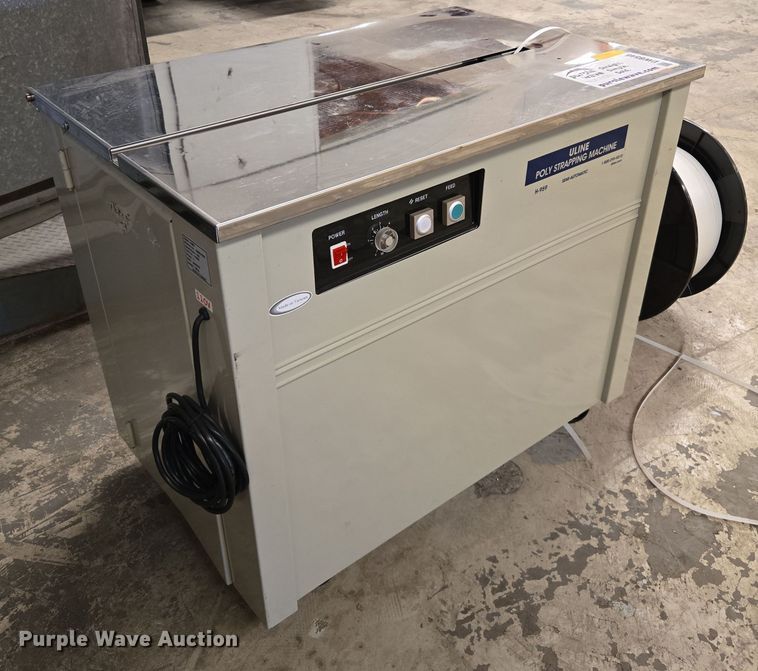 image for item DW8546 Uline H-959 poly strapping machine