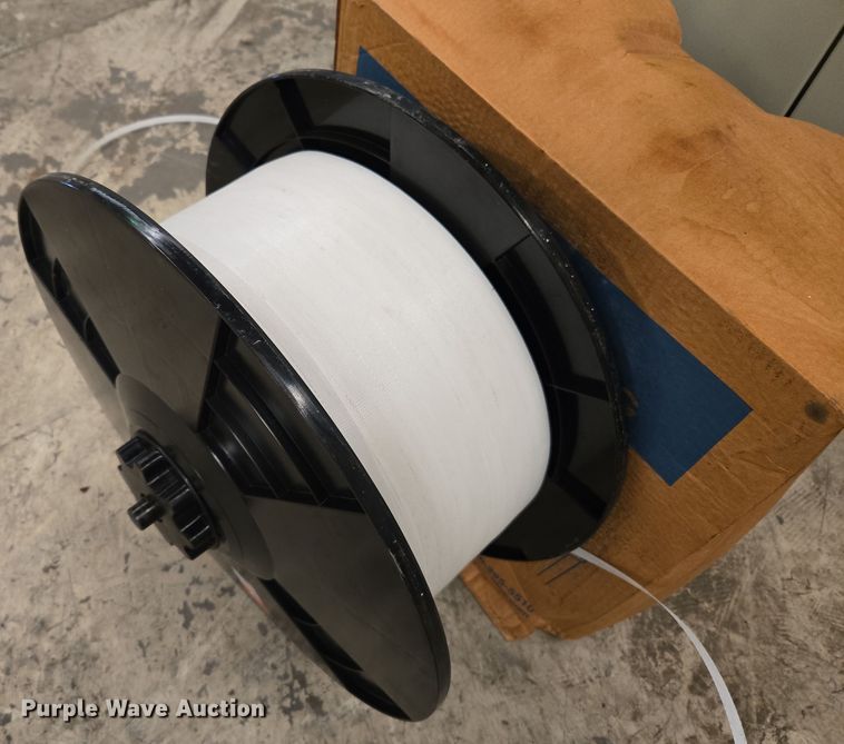 image for item DW8546 Uline H-959 poly strapping machine