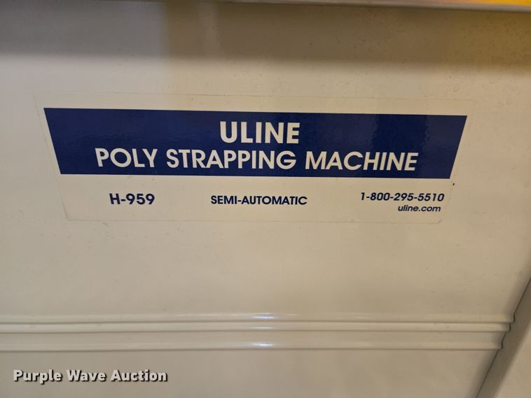 image for item DW8546 Uline H-959 poly strapping machine