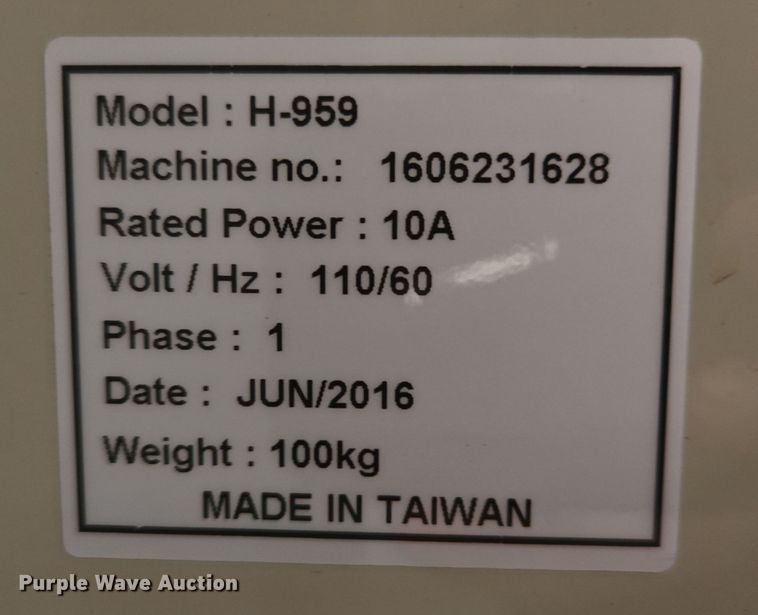 image for item DW8546 Uline H-959 poly strapping machine